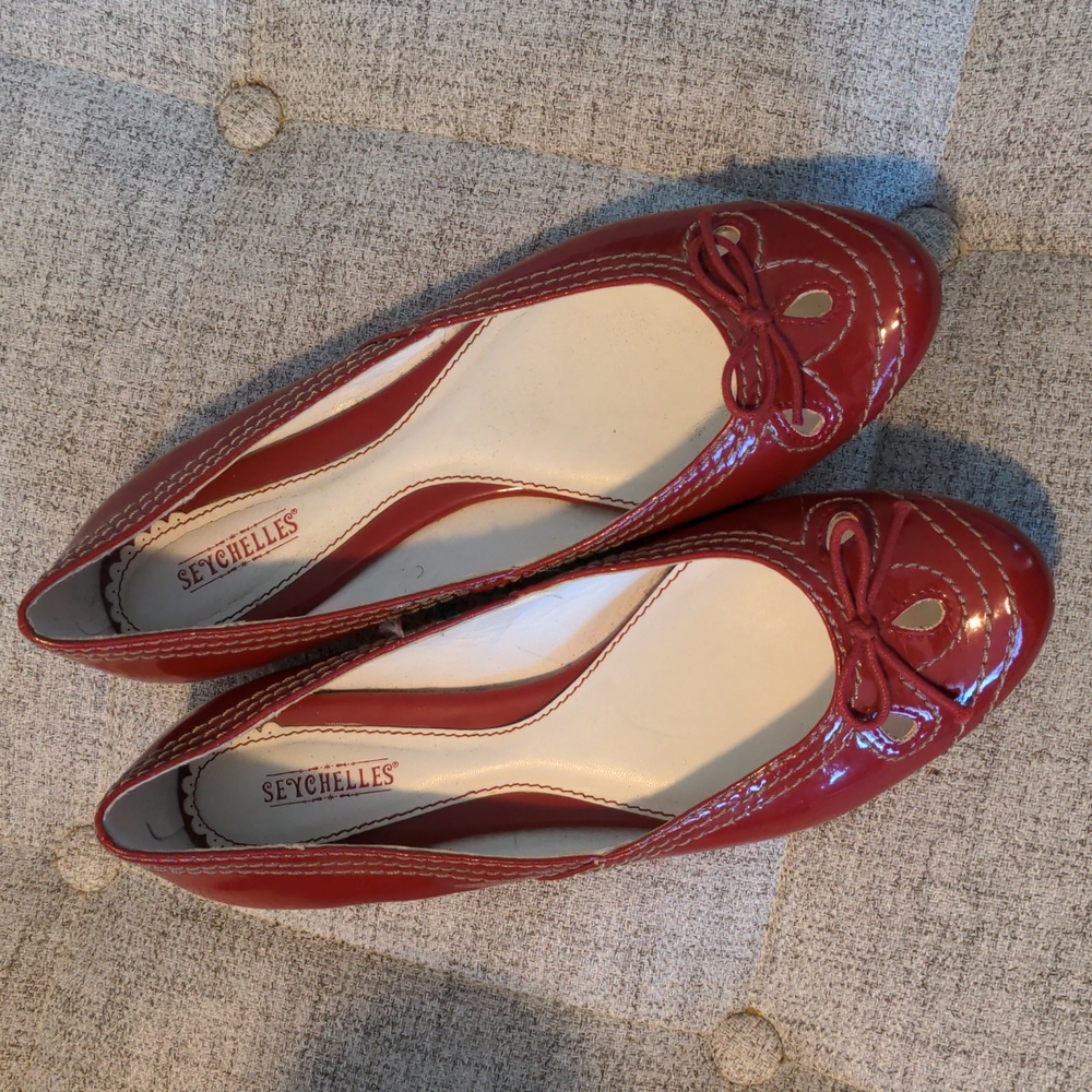 Seychelles red patent leather ballet flats size 8